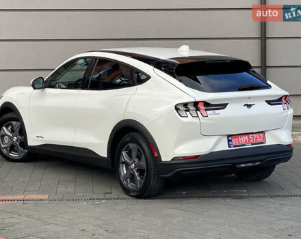 Белый Форд Mustang Mach-E, объемом двигателя 0 л и пробегом 58 тыс. км за 22950 $, фото 36 на Automoto.ua