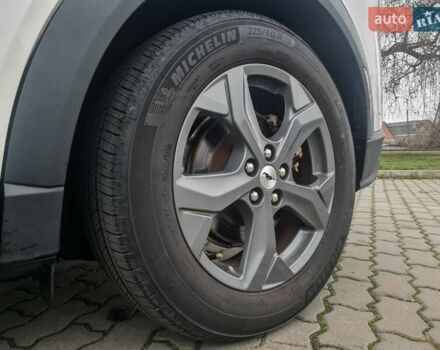 Белый Форд Mustang Mach-E, объемом двигателя 0 л и пробегом 34 тыс. км за 27000 $, фото 29 на Automoto.ua