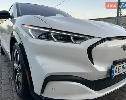 Білий Форд Mustang Mach-E, об'ємом двигуна 0 л та пробігом 48 тис. км за 25100 $, фото 3 на Automoto.ua
