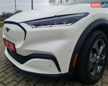 Белый Форд Mustang Mach-E, объемом двигателя 0 л и пробегом 34 тыс. км за 27000 $, фото 18 на Automoto.ua