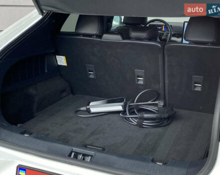 Белый Форд Mustang Mach-E, объемом двигателя 0 л и пробегом 59 тыс. км за 21950 $, фото 82 на Automoto.ua