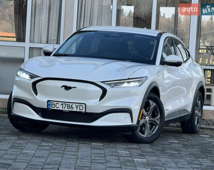 Белый Форд Mustang Mach-E, объемом двигателя 0 л и пробегом 60 тыс. км за 22200 $, фото 1 на Automoto.ua