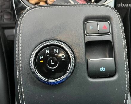 Белый Форд Mustang Mach-E, объемом двигателя 0 л и пробегом 80 тыс. км за 26640 $, фото 27 на Automoto.ua