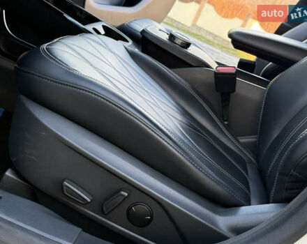 Белый Форд Mustang Mach-E, объемом двигателя 0 л и пробегом 60 тыс. км за 22200 $, фото 73 на Automoto.ua