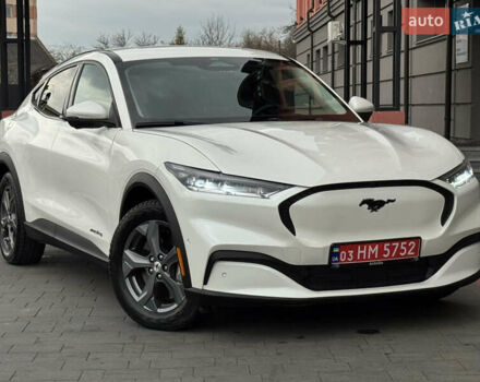 Белый Форд Mustang Mach-E, объемом двигателя 0 л и пробегом 59 тыс. км за 21950 $, фото 12 на Automoto.ua