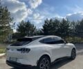 Белый Форд Mustang Mach-E, объемом двигателя 0 л и пробегом 39 тыс. км за 32500 $, фото 4 на Automoto.ua