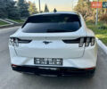 Белый Форд Mustang Mach-E, объемом двигателя 0 л и пробегом 51 тыс. км за 29900 $, фото 7 на Automoto.ua
