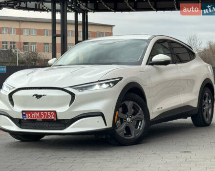 Белый Форд Mustang Mach-E, объемом двигателя 0 л и пробегом 59 тыс. км за 21950 $, фото 25 на Automoto.ua
