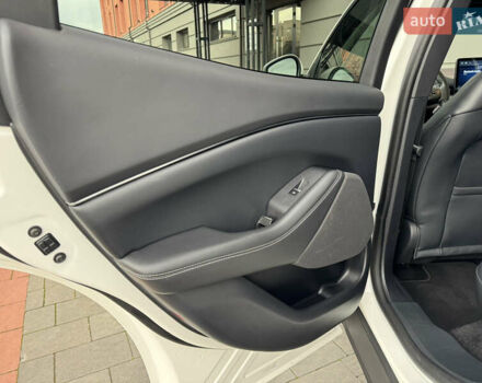 Белый Форд Mustang Mach-E, объемом двигателя 0 л и пробегом 59 тыс. км за 21950 $, фото 79 на Automoto.ua