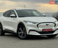 Белый Форд Mustang Mach-E, объемом двигателя 0 л и пробегом 59 тыс. км за 21950 $, фото 3 на Automoto.ua