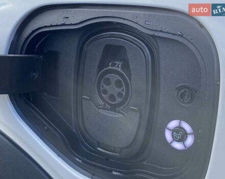 Белый Форд Mustang Mach-E, объемом двигателя 0 л и пробегом 58 тыс. км за 22950 $, фото 31 на Automoto.ua