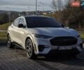Белый Форд Mustang Mach-E, объемом двигателя 0 л и пробегом 31 тыс. км за 31999 $, фото 18 на Automoto.ua