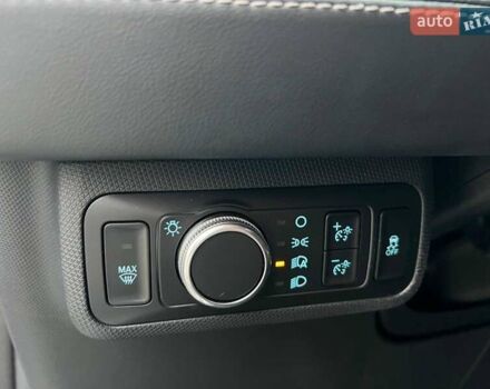 Белый Форд Mustang Mach-E, объемом двигателя 0 л и пробегом 80 тыс. км за 26640 $, фото 20 на Automoto.ua