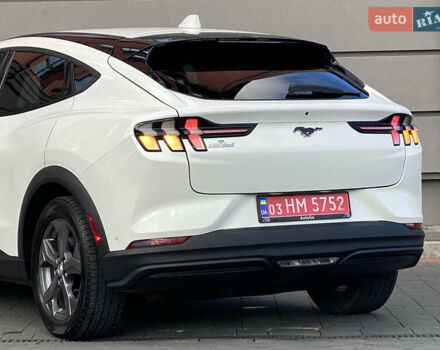 Белый Форд Mustang Mach-E, объемом двигателя 0 л и пробегом 58 тыс. км за 22950 $, фото 37 на Automoto.ua