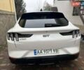 Белый Форд Mustang Mach-E, объемом двигателя 0 л и пробегом 15 тыс. км за 29900 $, фото 1 на Automoto.ua