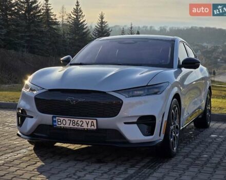 Белый Форд Mustang Mach-E, объемом двигателя 0 л и пробегом 31 тыс. км за 31999 $, фото 20 на Automoto.ua