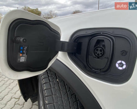 Білий Форд Mustang Mach-E, об'ємом двигуна 0 л та пробігом 58 тис. км за 22450 $, фото 36 на Automoto.ua