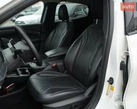 Белый Форд Mustang Mach-E, объемом двигателя 0 л и пробегом 42 тыс. км за 32500 $, фото 15 на Automoto.ua