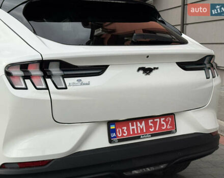 Белый Форд Mustang Mach-E, объемом двигателя 0 л и пробегом 59 тыс. км за 21950 $, фото 40 на Automoto.ua