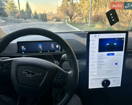Белый Форд Mustang Mach-E, объемом двигателя 0 л и пробегом 51 тыс. км за 29900 $, фото 22 на Automoto.ua
