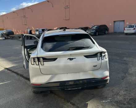 Білий Форд Mustang Mach-E, об'ємом двигуна 0 л та пробігом 90 тис. км за 21500 $, фото 8 на Automoto.ua