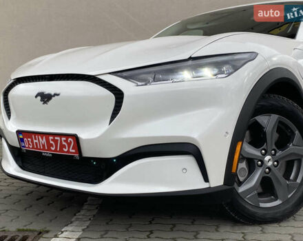 Білий Форд Mustang Mach-E, об'ємом двигуна 0 л та пробігом 58 тис. км за 22450 $, фото 28 на Automoto.ua