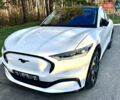 Белый Форд Mustang Mach-E, объемом двигателя 0 л и пробегом 51 тыс. км за 29900 $, фото 17 на Automoto.ua