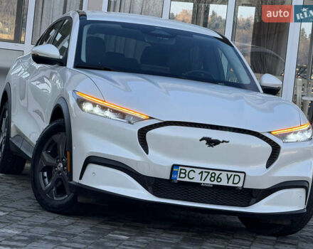 Белый Форд Mustang Mach-E, объемом двигателя 0 л и пробегом 60 тыс. км за 22200 $, фото 20 на Automoto.ua