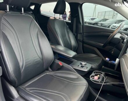 Белый Форд Mustang Mach-E, объемом двигателя 0 л и пробегом 80 тыс. км за 26640 $, фото 35 на Automoto.ua