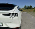 Белый Форд Mustang Mach-E, объемом двигателя 0 л и пробегом 23 тыс. км за 42700 $, фото 13 на Automoto.ua
