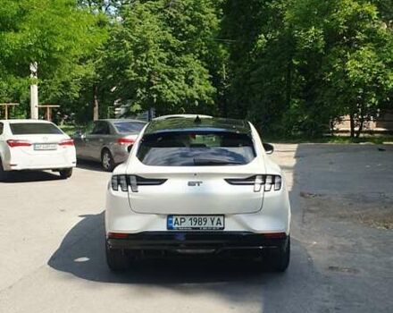 Белый Форд Mustang Mach-E, объемом двигателя 0 л и пробегом 19 тыс. км за 36000 $, фото 2 на Automoto.ua
