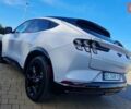 Белый Форд Mustang Mach-E, объемом двигателя 0 л и пробегом 12 тыс. км за 27000 $, фото 3 на Automoto.ua