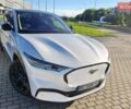 Белый Форд Mustang Mach-E, объемом двигателя 0 л и пробегом 12 тыс. км за 27000 $, фото 8 на Automoto.ua