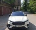 Белый Форд Mustang Mach-E, объемом двигателя 0 л и пробегом 19 тыс. км за 36000 $, фото 5 на Automoto.ua