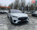 Белый Форд Mustang Mach-E, объемом двигателя 0 л и пробегом 4 тыс. км за 39900 $, фото 6 на Automoto.ua