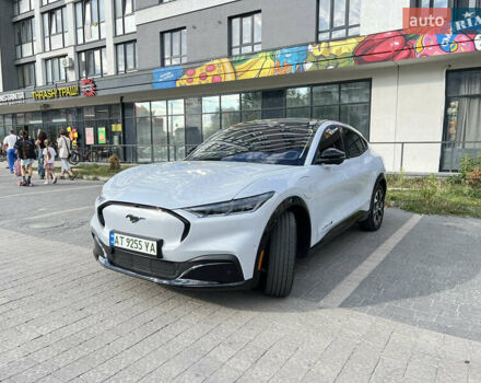 Белый Форд Mustang Mach-E, объемом двигателя 0 л и пробегом 20 тыс. км за 28800 $, фото 4 на Automoto.ua