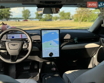 Белый Форд Mustang Mach-E, объемом двигателя 0 л и пробегом 31 тыс. км за 31000 $, фото 18 на Automoto.ua