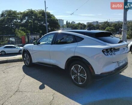 Белый Форд Mustang Mach-E, объемом двигателя 0 л и пробегом 14 тыс. км за 28350 $, фото 12 на Automoto.ua