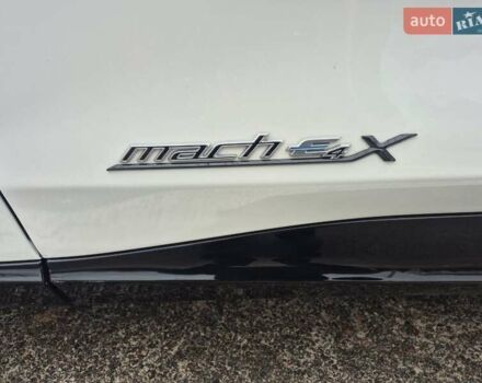 Белый Форд Mustang Mach-E, объемом двигателя 0 л и пробегом 8 тыс. км за 35000 $, фото 17 на Automoto.ua