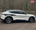 Білий Форд Mustang Mach-E, об'ємом двигуна 0 л та пробігом 8 тис. км за 26700 $, фото 4 на Automoto.ua