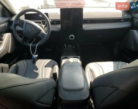 Белый Форд Mustang Mach-E, объемом двигателя 0 л и пробегом 17 тыс. км за 10200 $, фото 7 на Automoto.ua