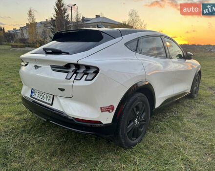Білий Форд Mustang Mach-E, об'ємом двигуна 0 л та пробігом 39 тис. км за 25500 $, фото 21 на Automoto.ua