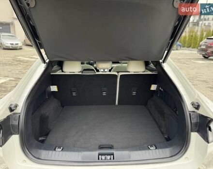 Білий Форд Mustang Mach-E, об'ємом двигуна 0 л та пробігом 34 тис. км за 29500 $, фото 21 на Automoto.ua