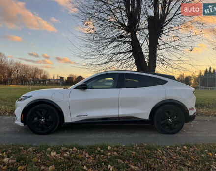 Білий Форд Mustang Mach-E, об'ємом двигуна 0 л та пробігом 39 тис. км за 25500 $, фото 3 на Automoto.ua