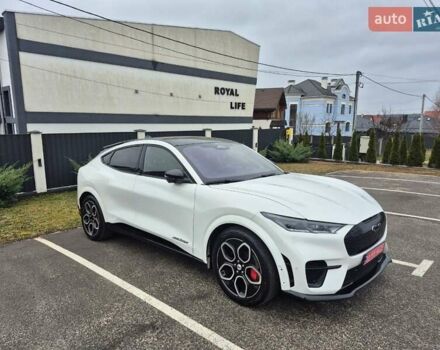 Белый Форд Mustang Mach-E, объемом двигателя 0 л и пробегом 8 тыс. км за 35000 $, фото 30 на Automoto.ua