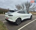 Белый Форд Mustang Mach-E, объемом двигателя 0 л и пробегом 8 тыс. км за 35000 $, фото 25 на Automoto.ua