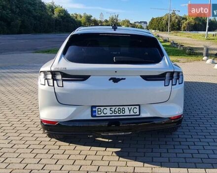 Белый Форд Mustang Mach-E, объемом двигателя 0 л и пробегом 12 тыс. км за 27000 $, фото 19 на Automoto.ua