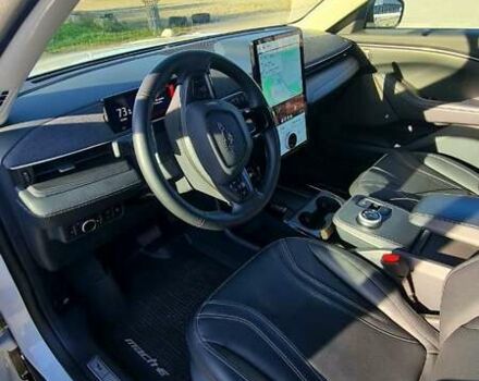 Белый Форд Mustang Mach-E, объемом двигателя 0 л и пробегом 12 тыс. км за 27000 $, фото 20 на Automoto.ua