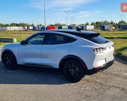 Белый Форд Mustang Mach-E, объемом двигателя 0 л и пробегом 12 тыс. км за 27000 $, фото 13 на Automoto.ua