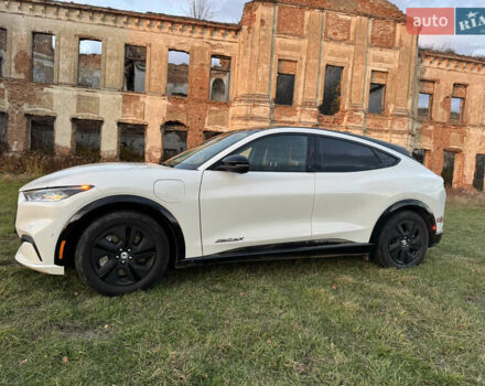 Білий Форд Mustang Mach-E, об'ємом двигуна 0 л та пробігом 39 тис. км за 25500 $, фото 17 на Automoto.ua